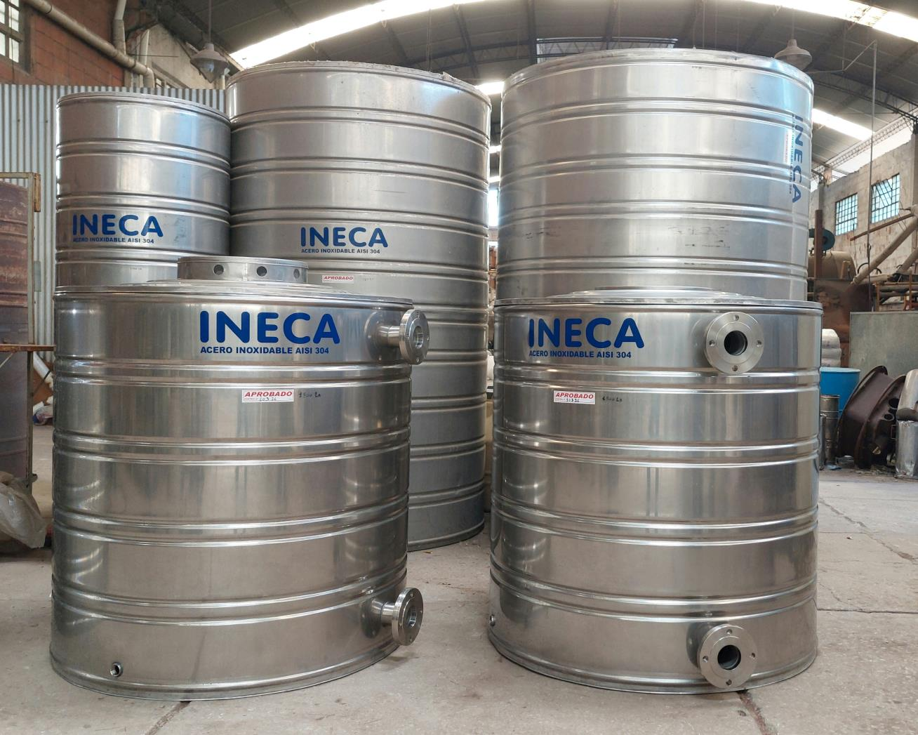 Tanques de acero INECA en fábrica